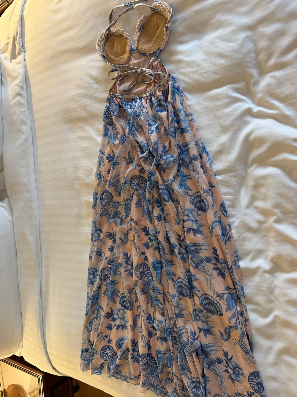 PatBO Eden Rock Seashell dress. Size Small - Picture 10 of 13